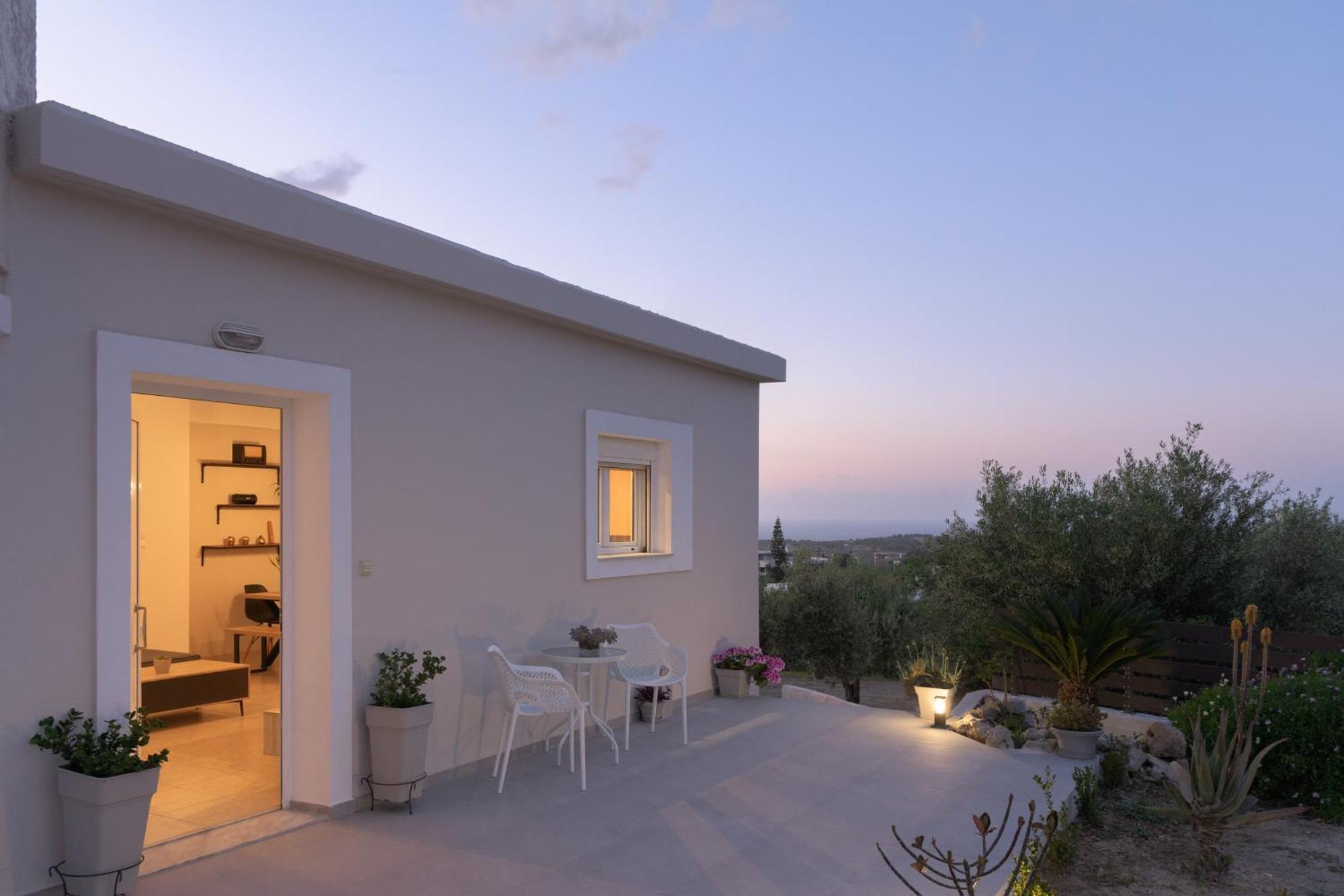 Perivoli Seaview Cottage, A Rural Bliss Of Nature, By Thinkvilla Agios Dimitrios (Crete)